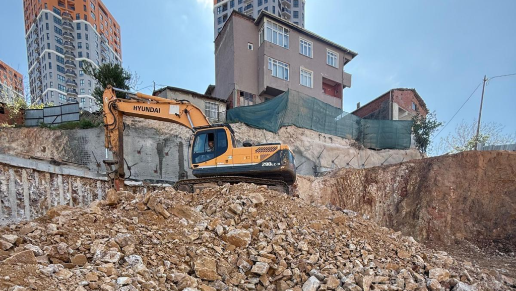 Ünlü Sa Hafriyat Yalova Hafriyat Çalışması